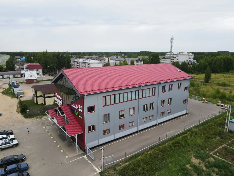 Торговый центр «Маяк», 1913 м² площадью 1913 м2